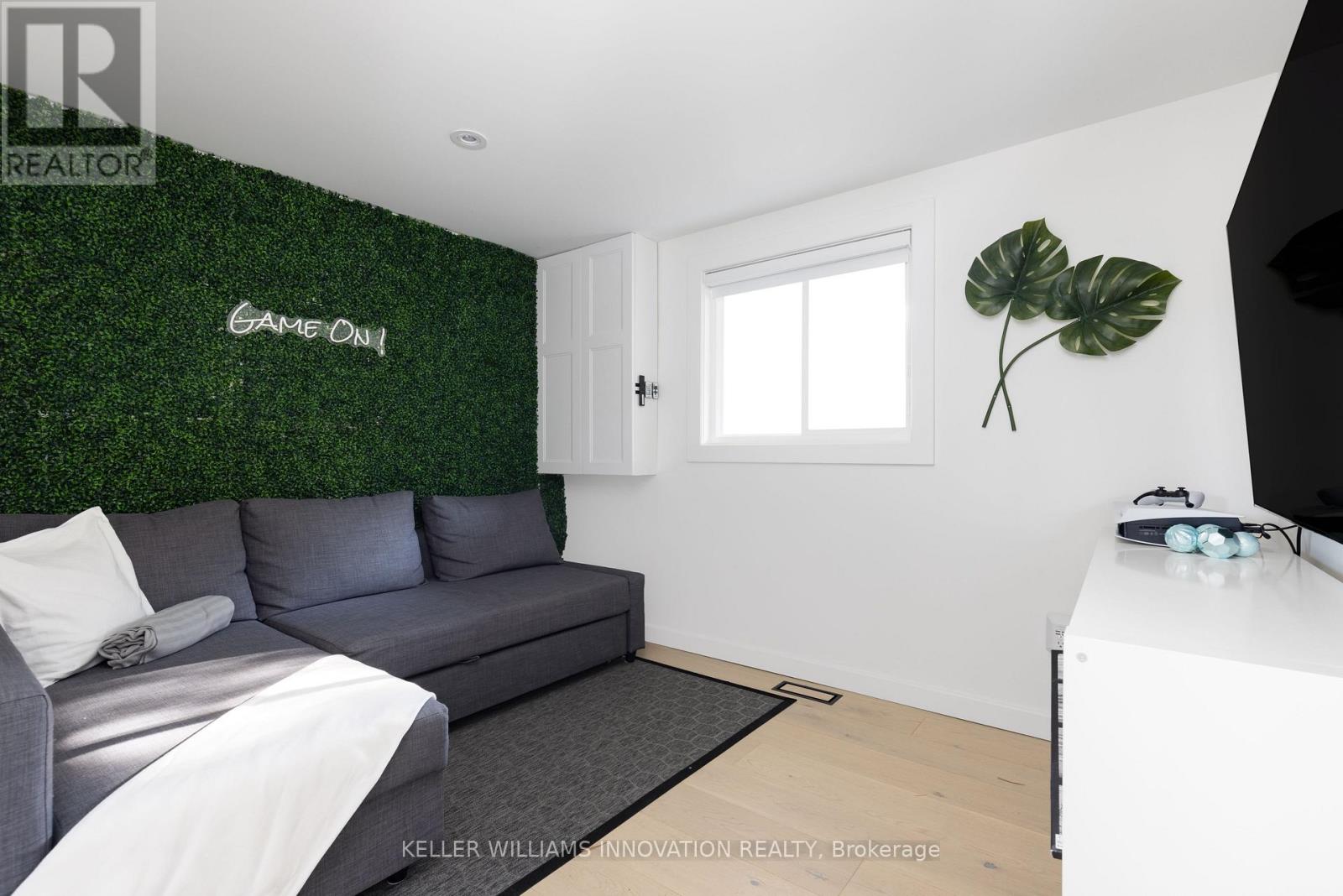 2872 Muskoka Road 118 W, Muskoka Lakes, Ontario  P0B 1J0 - Photo 26 - X12594878