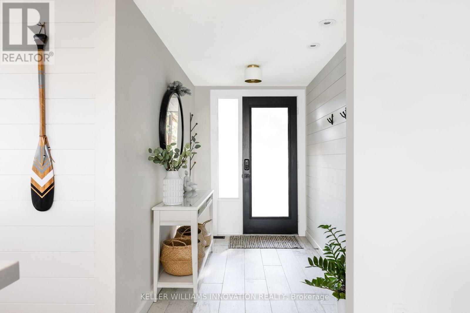 2872 Muskoka Road 118 W, Muskoka Lakes, Ontario  P0B 1J0 - Photo 5 - X12594878