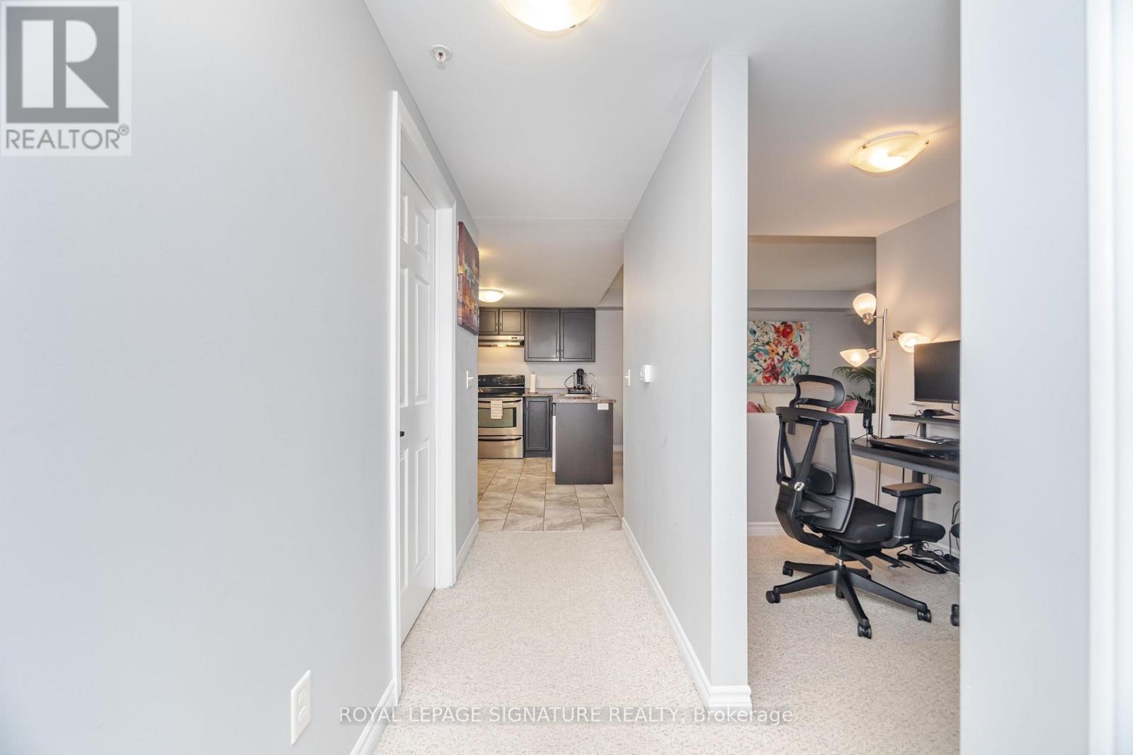 111 - 67 Kingsbury Square, Guelph (Pineridge/westminster Woods), Ontario  N1L 0L3 - Photo 11 - X12597240