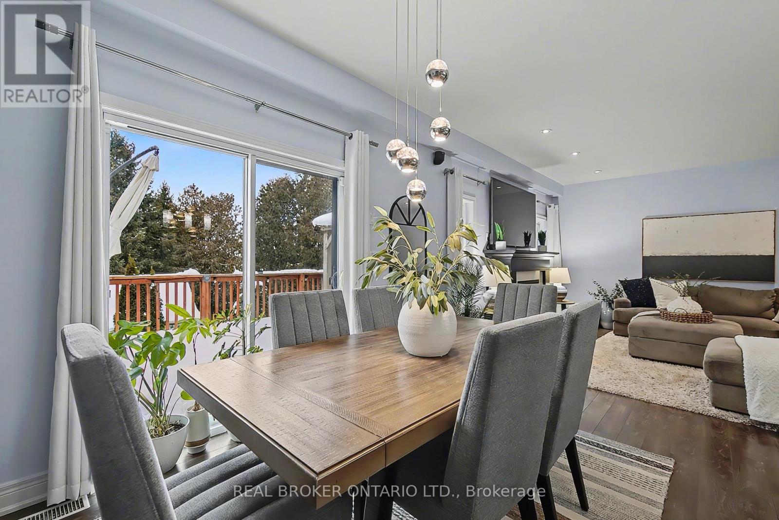 219 Walker Street, Cambridge, Ontario  N3C 2C4 - Photo 10 - X12597362