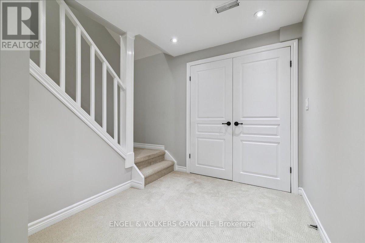 112 Fletcher Road, Hamilton, Ontario  L0R 1P0 - Photo 31 - X12597370