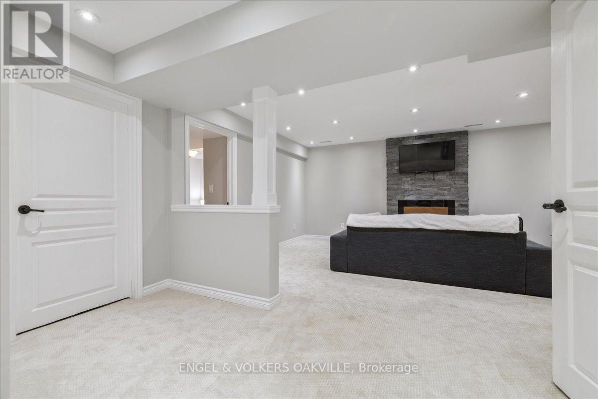 112 Fletcher Road, Hamilton, Ontario  L0R 1P0 - Photo 33 - X12597370