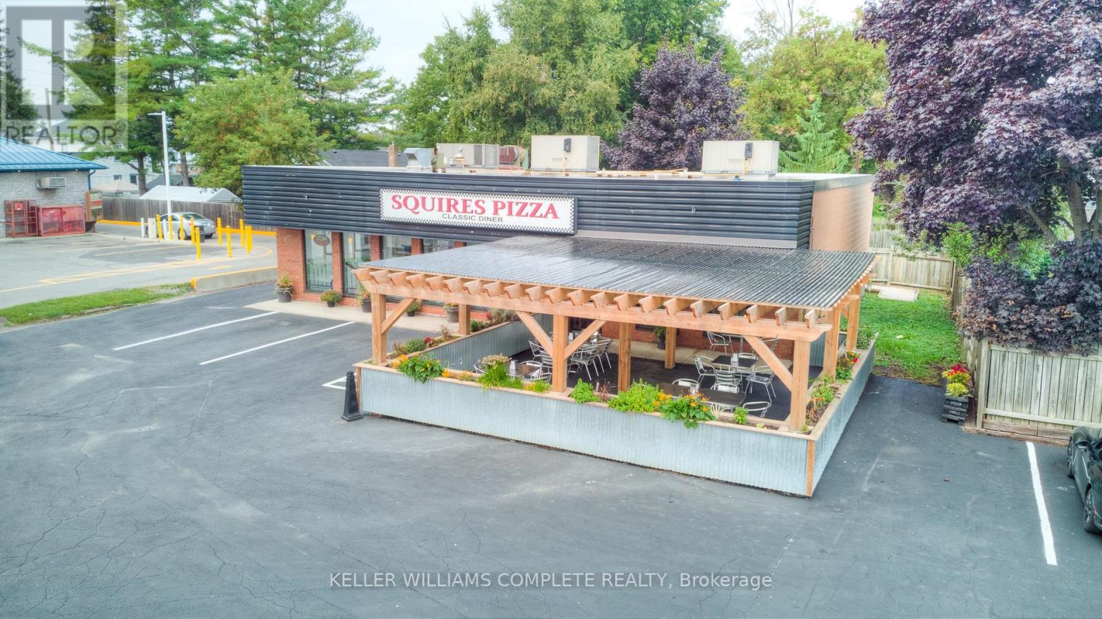 210 George Street, Haldimand (Dunnville), Ontario  N1A 2T4 - Photo 2 - X12597378