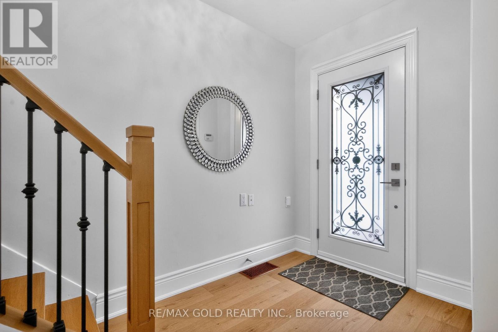 23 Edward Street, Hamilton, Ontario  L8L 2V2 - Photo 8 - X12597398