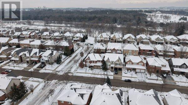 169 Falconridge Drive, Kitchener, Ontario  N2K 4J9 - Photo 43 - X12597470