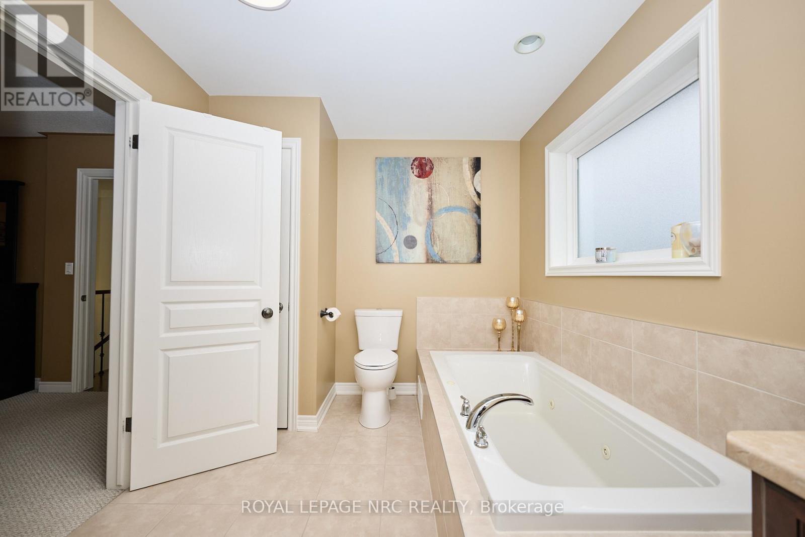 117 Creekside Drive, Welland, Ontario  L3C 0B4 - Photo 29 - X12597492