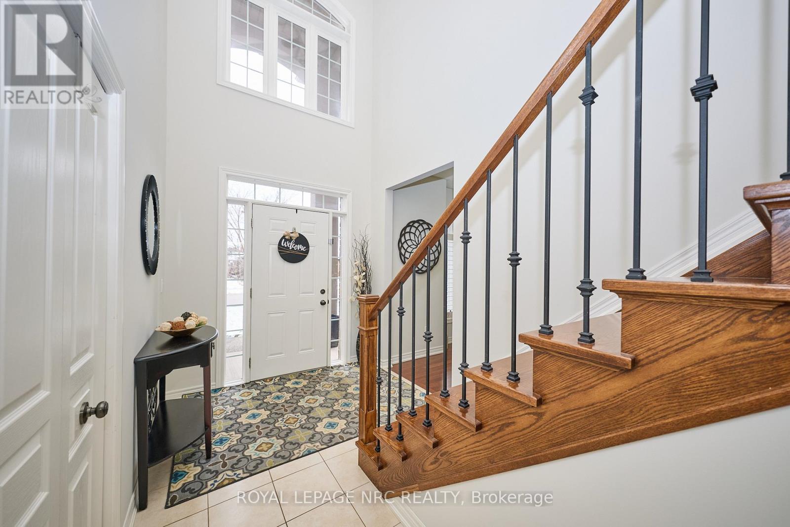 117 Creekside Drive, Welland, Ontario  L3C 0B4 - Photo 6 - X12597492