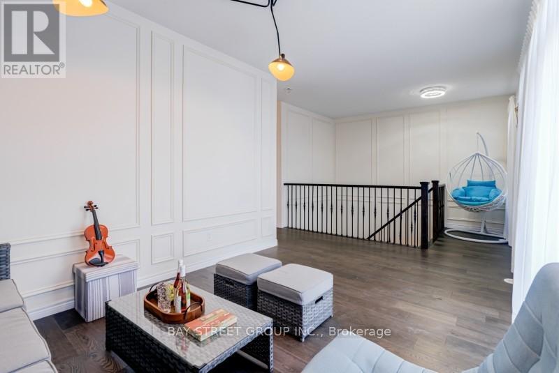 121 Luzon Avenue, Markham, Ontario  L6B 1N8 - Photo 22 - N12594738