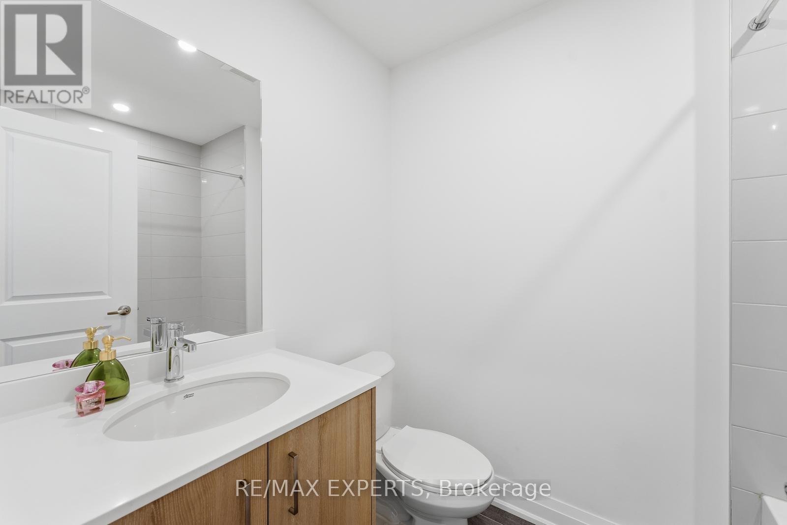 29 Persica Street, Richmond Hill (Oak Ridges), Ontario  L4E 1L3 - Photo 32 - N12597448