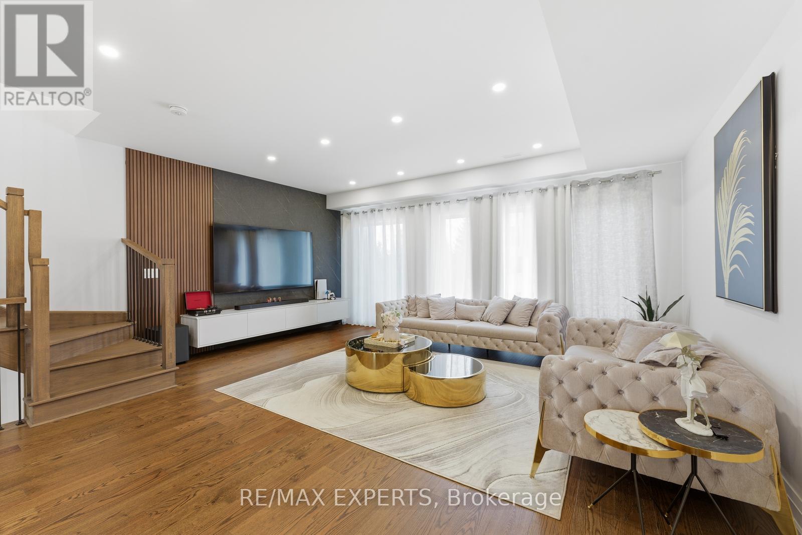 29 Persica Street, Richmond Hill (Oak Ridges), Ontario  L4E 1L3 - Photo 16 - N12597448