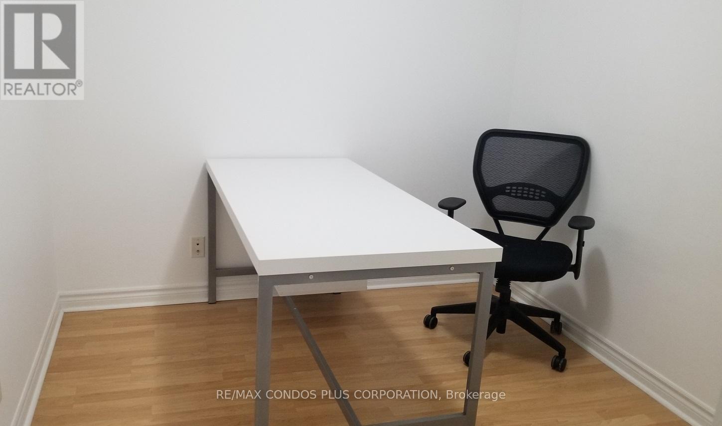 1509 - 3880 Duke Of York Boulevard, Mississauga, Ontario  L5B 4M7 - Photo 13 - W12595762