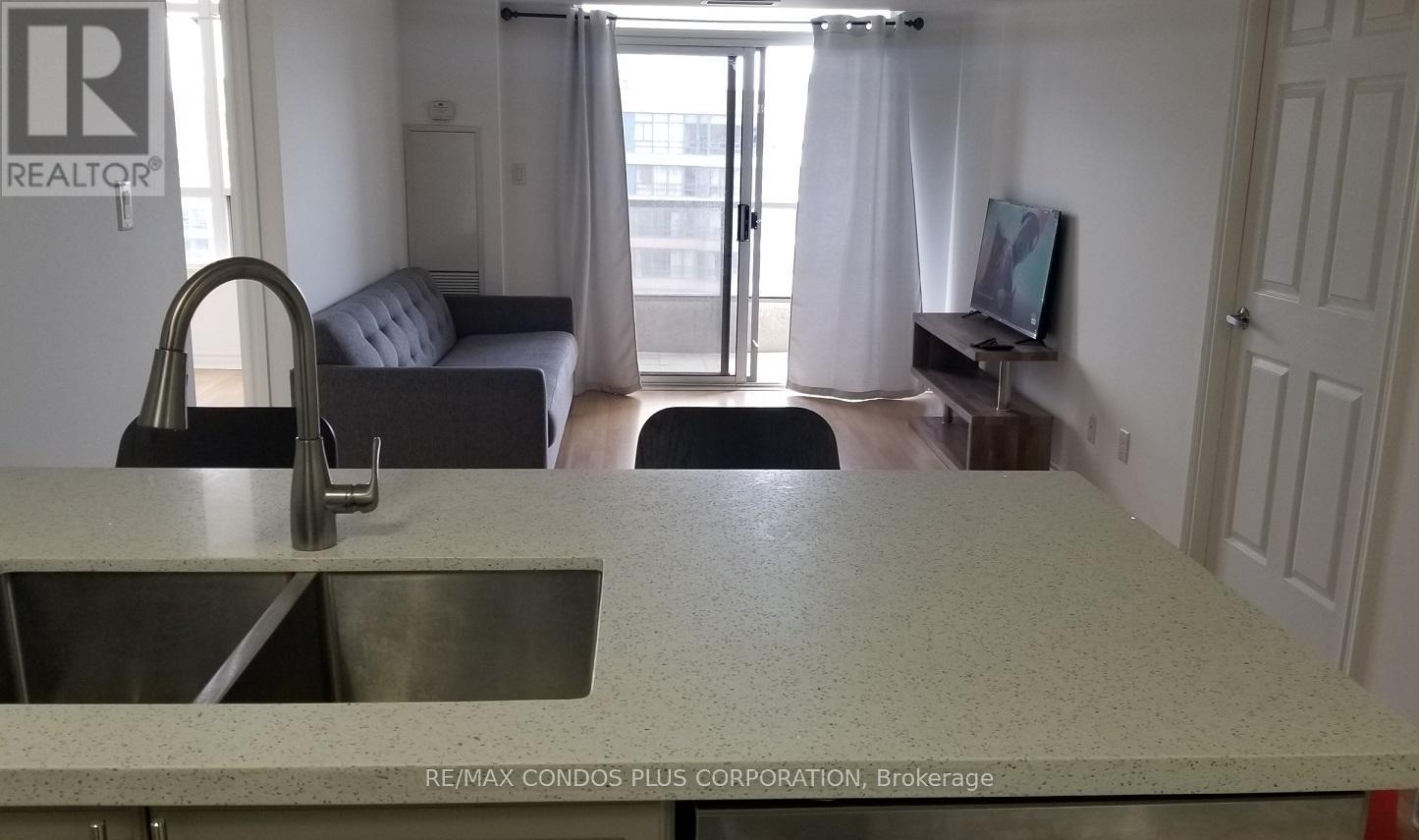 1509 - 3880 Duke Of York Boulevard, Mississauga, Ontario  L5B 4M7 - Photo 11 - W12595762