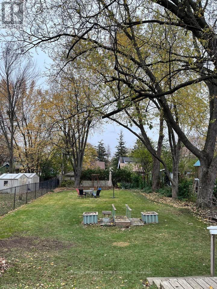 116 Elliot Street, Brampton, Ontario  L6Y 1W4 - Photo 36 - W12529774