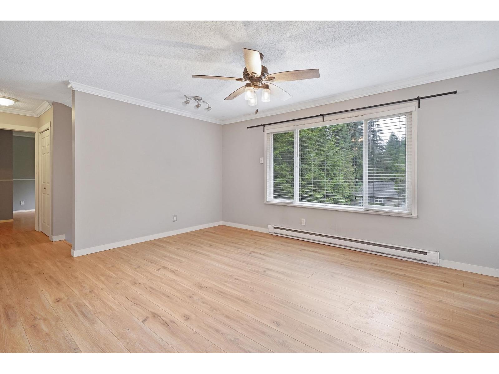 34898 Laburnum Avenue, Abbotsford, British Columbia  V2S 5J4 - Photo 8 - R3071677