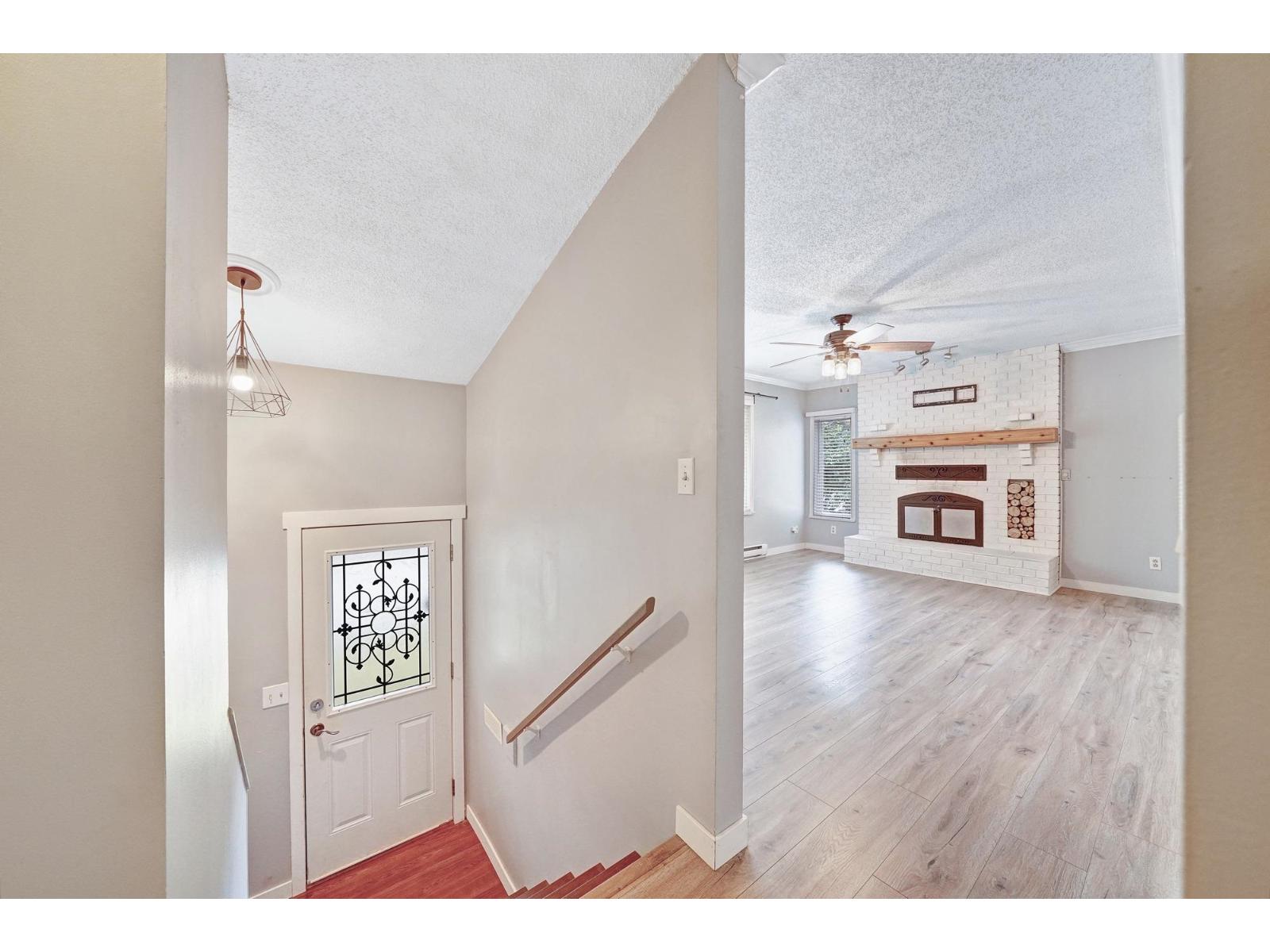 34898 Laburnum Avenue, Abbotsford, British Columbia  V2S 5J4 - Photo 24 - R3071677