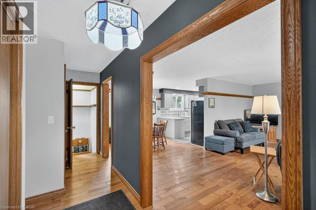 9256 Twenty Road, Smithville, Ontario L0R 2A0 - Photo 6 - 40785167