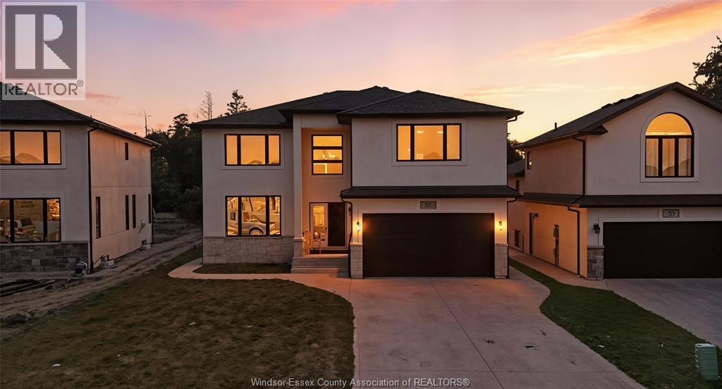 MLS# 25031074: 27 KINGSBRIDGE DRIVE, Amherstburg, Canada