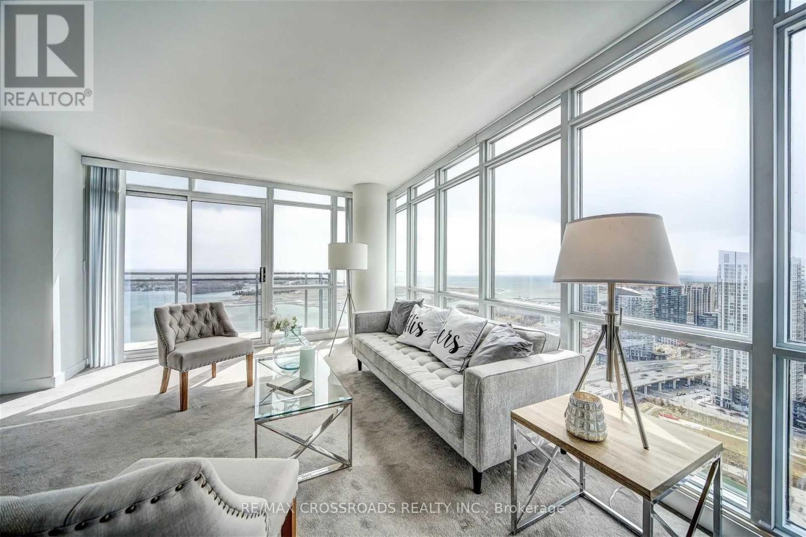 4712 - 15 Fort York Boulevard, Toronto (Waterfront Communities), Ontario  M5V 3Y4 - Photo 13 - C12597550