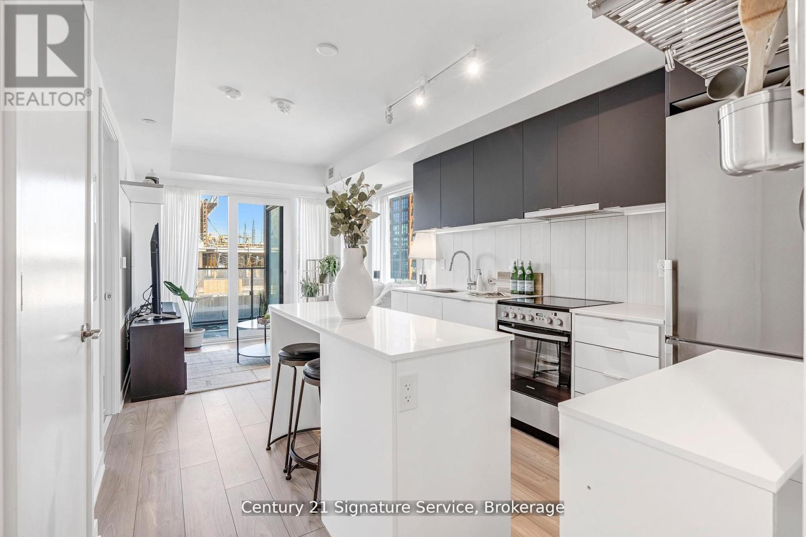 803 - 8 Tippett Road, Toronto (Clanton Park), Ontario  M3H 0E7 - Photo 14 - C12597560