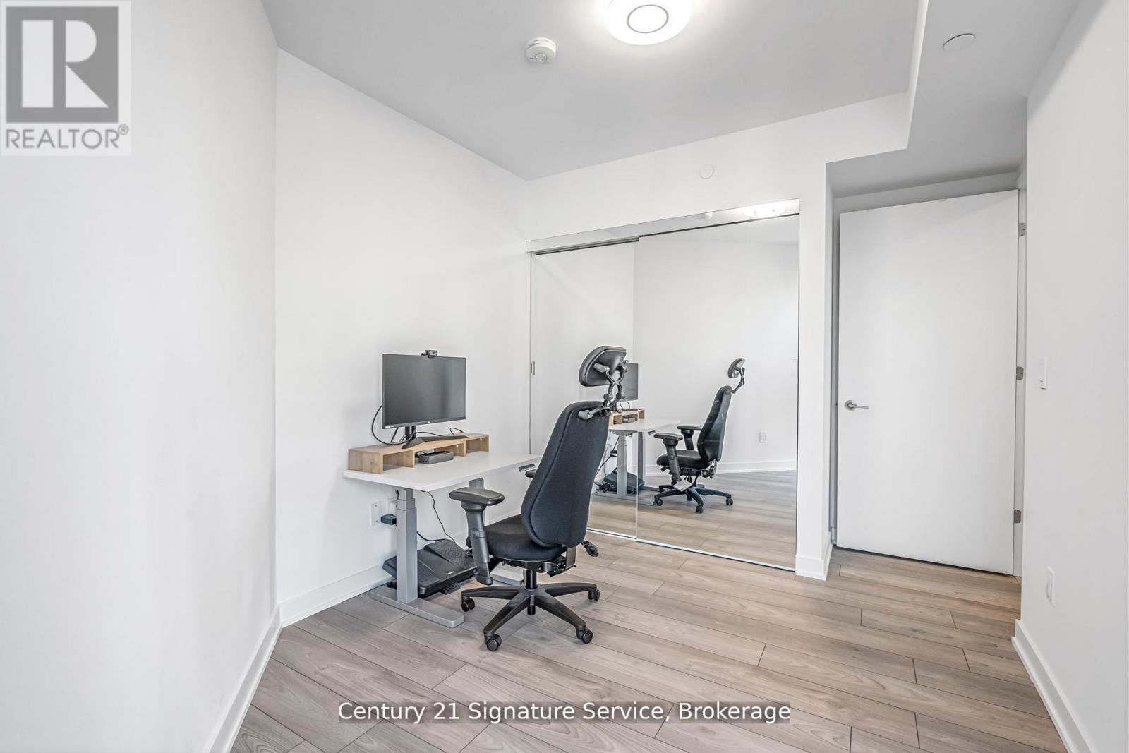 803 - 8 Tippett Road, Toronto (Clanton Park), Ontario  M3H 0E7 - Photo 29 - C12597560