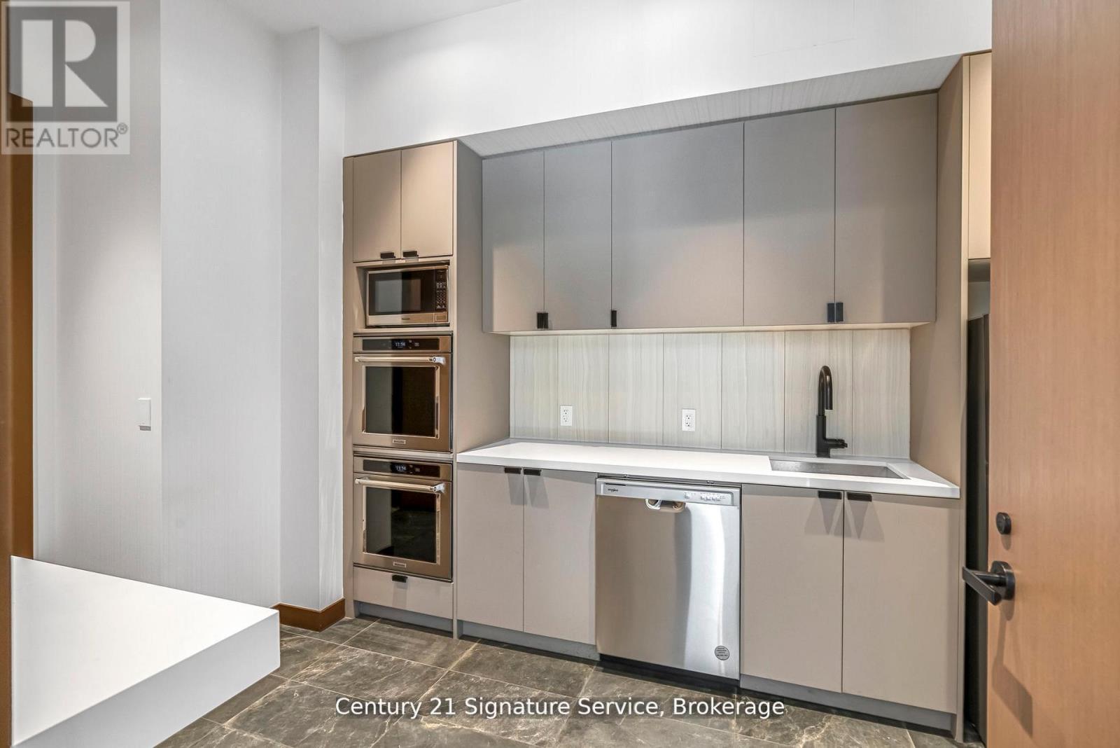 803 - 8 Tippett Road, Toronto (Clanton Park), Ontario  M3H 0E7 - Photo 45 - C12597560