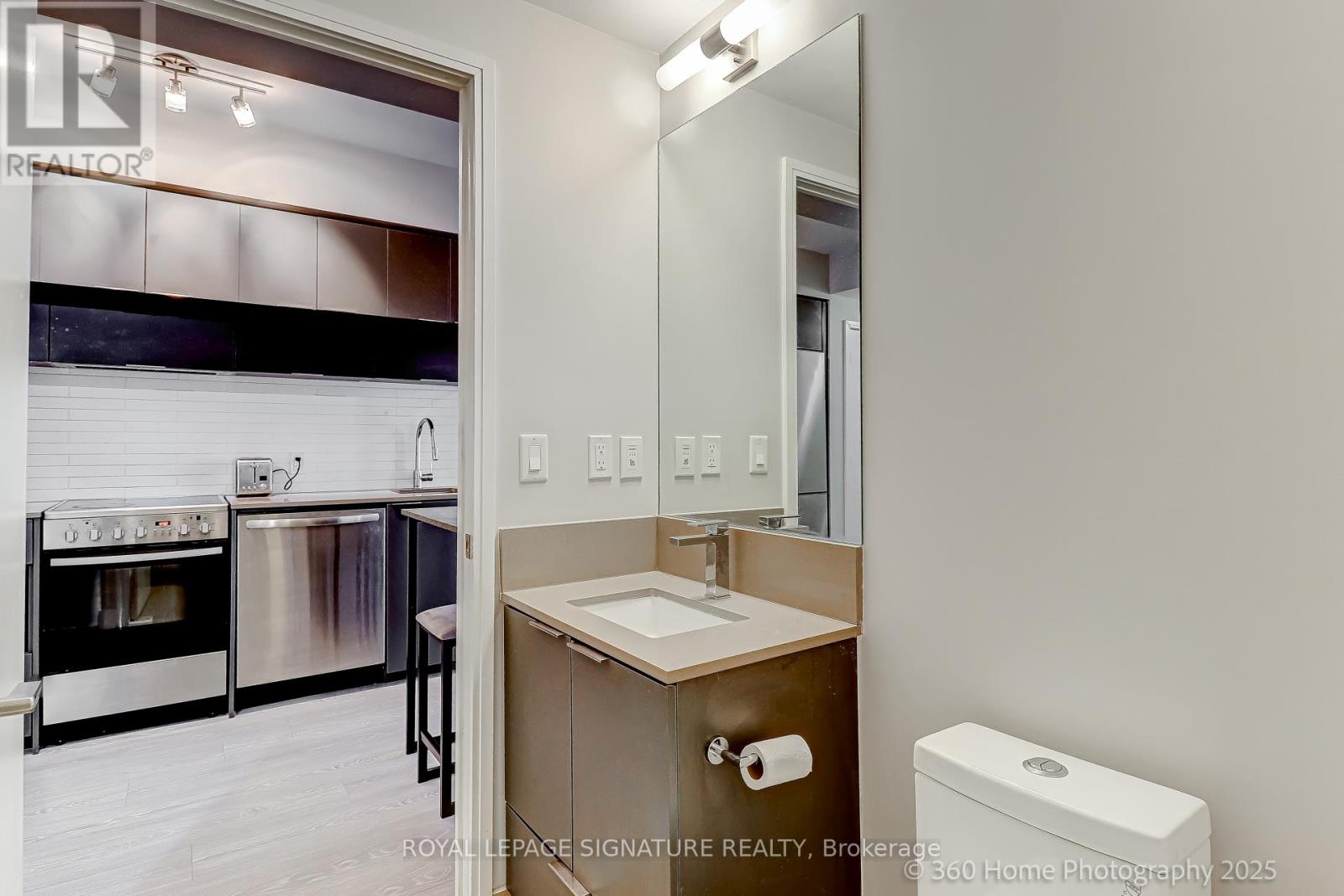 4115 - 181 Dundas Street E, Toronto (Moss Park), Ontario  M5A 0N5 - Photo 13 - C12597568