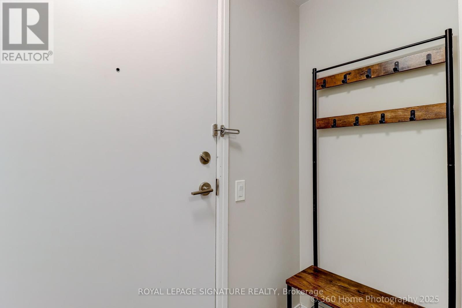 4115 - 181 Dundas Street E, Toronto (Moss Park), Ontario  M5A 0N5 - Photo 3 - C12597568