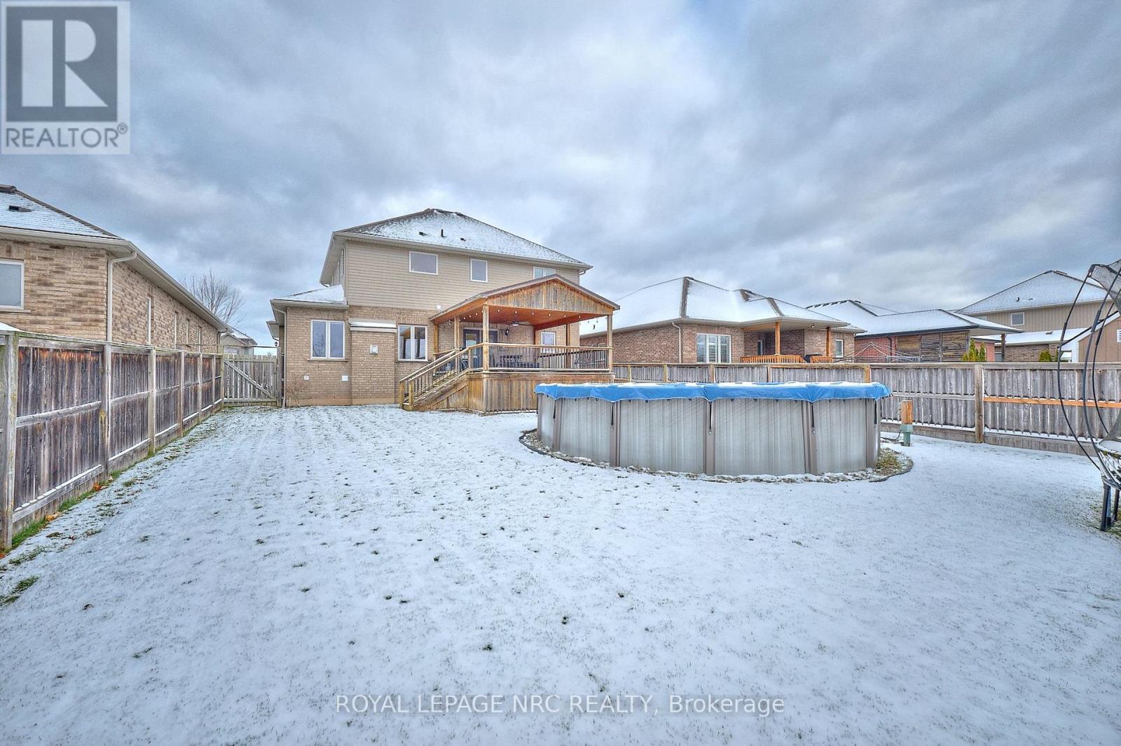 117 Creekside Drive, Welland, Ontario  L3C 0B4 - Photo 4 - X12597492