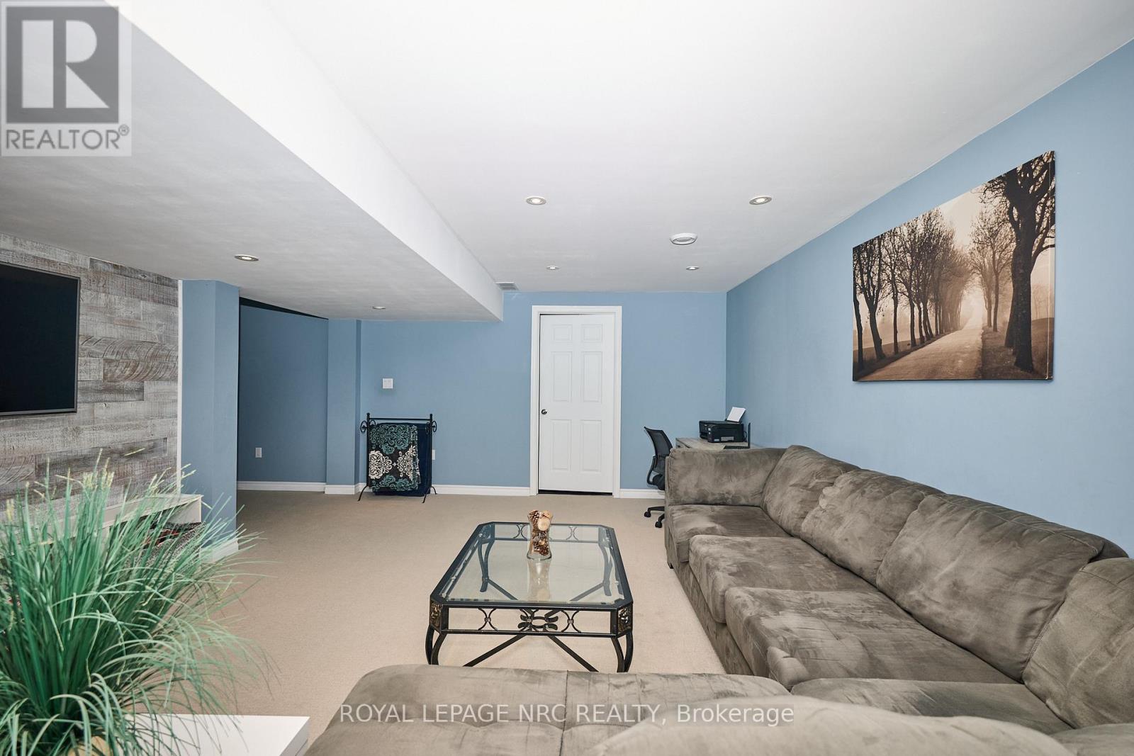 117 Creekside Drive, Welland, Ontario  L3C 0B4 - Photo 39 - X12597492