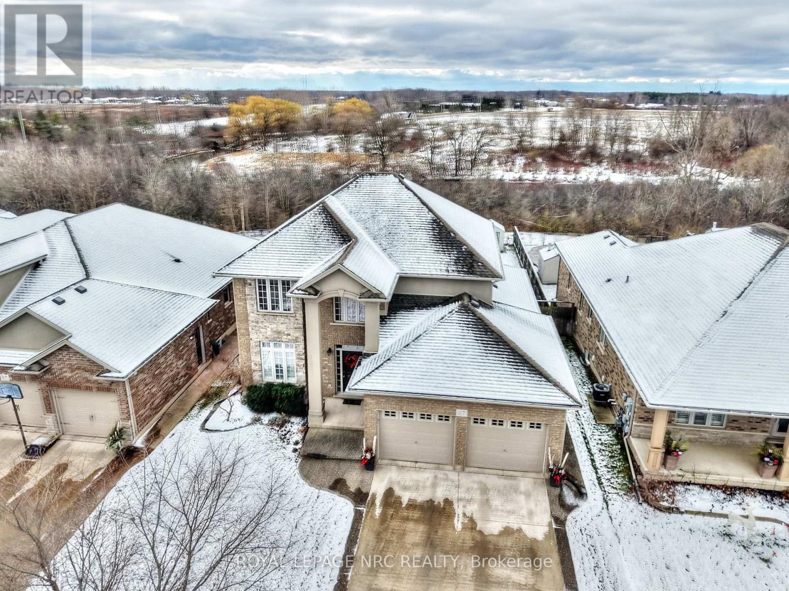 117 Creekside Drive, Welland, Ontario  L3C 0B4 - Photo 43 - X12597492