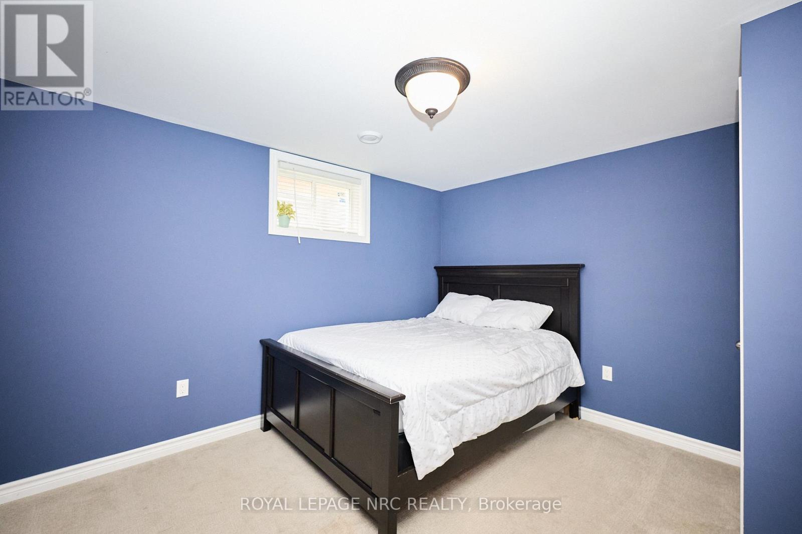 117 Creekside Drive, Welland, Ontario  L3C 0B4 - Photo 41 - X12597492