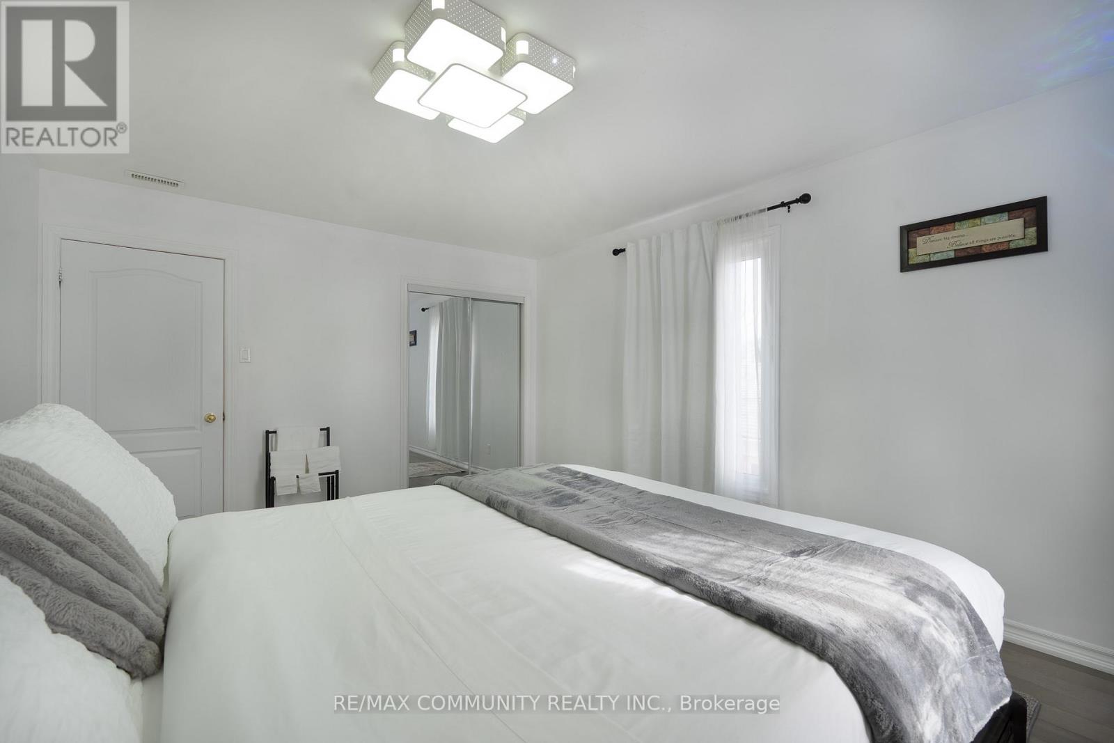 33 Windsor Avenue, Ajax, Ontario  L1S 2B1 - Photo 19 - E12564034