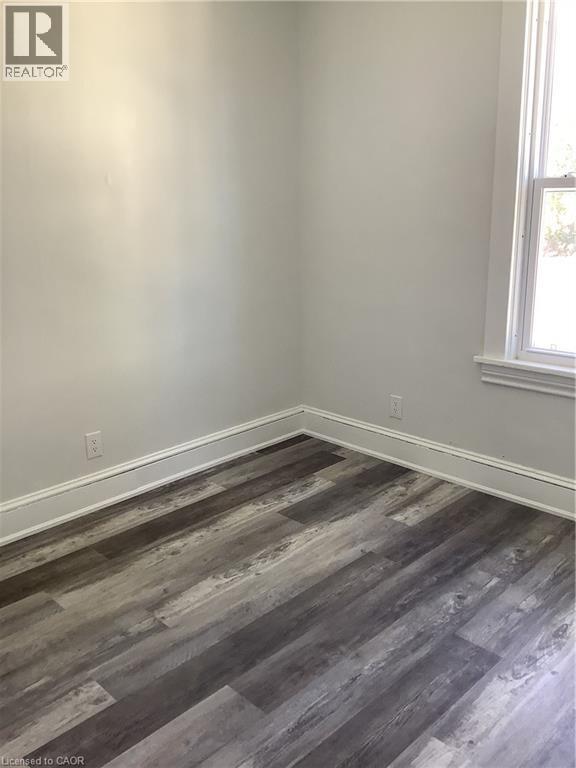 90 Kent Street S Unit# 4, Simcoe, Ontario  N3Y 2X9 - Photo 8 - 40791993