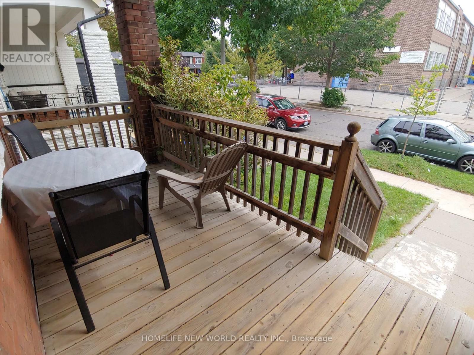 2nd - 566 Glebeholme Boulevard, Toronto (Danforth), Ontario  M4C 1V4 - Photo 10 - E12597482