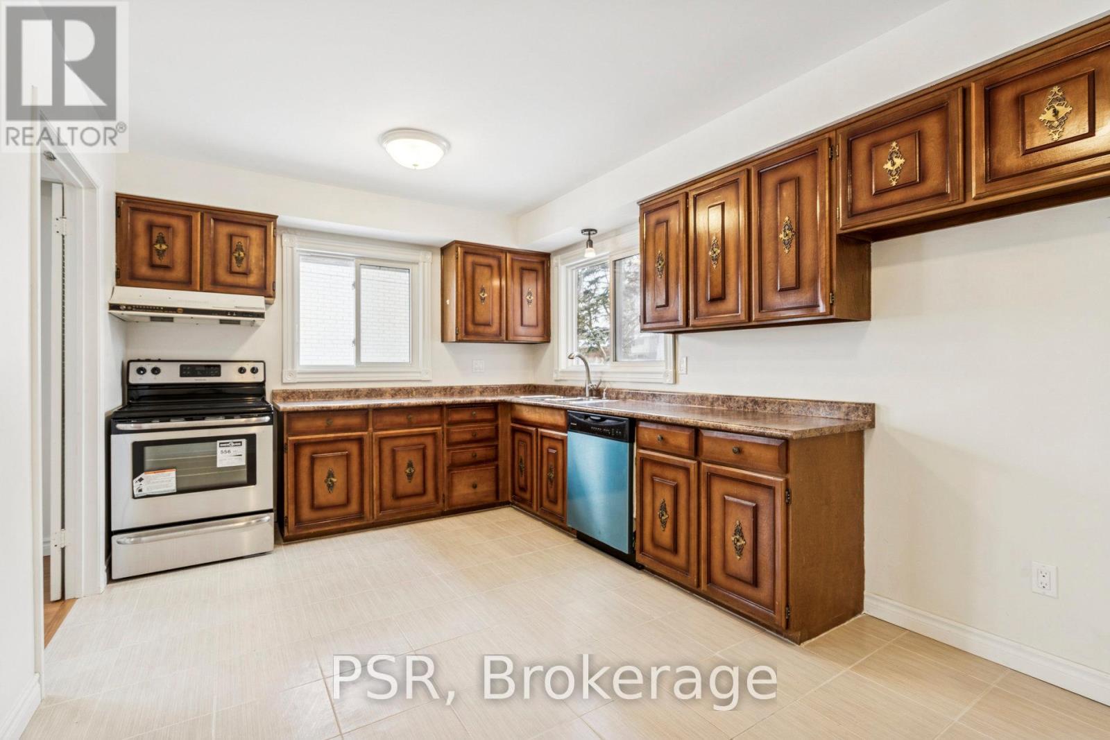 27 Gloxinia Crescent, Toronto (L'amoreaux), Ontario  M1W 2C3 - Photo 7 - E12597546