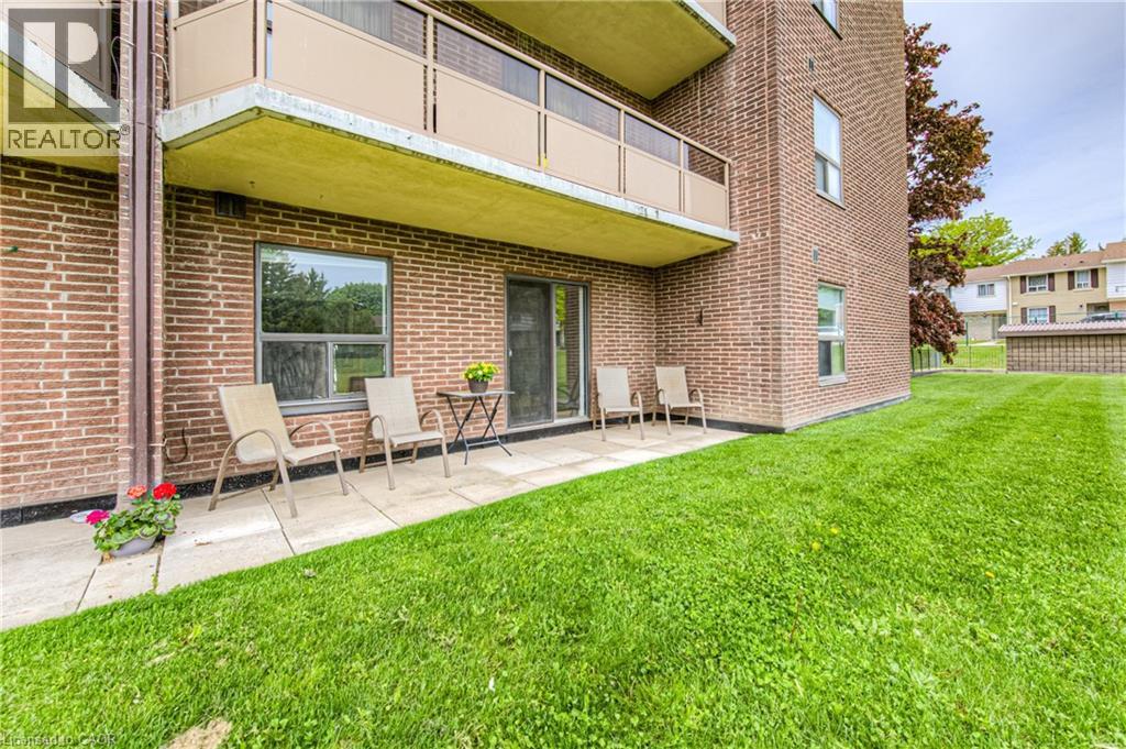 1100 Courtland Avenue E Unit# 211, Kitchener, Ontario  N2C 2H9 - Photo 22 - 40771161