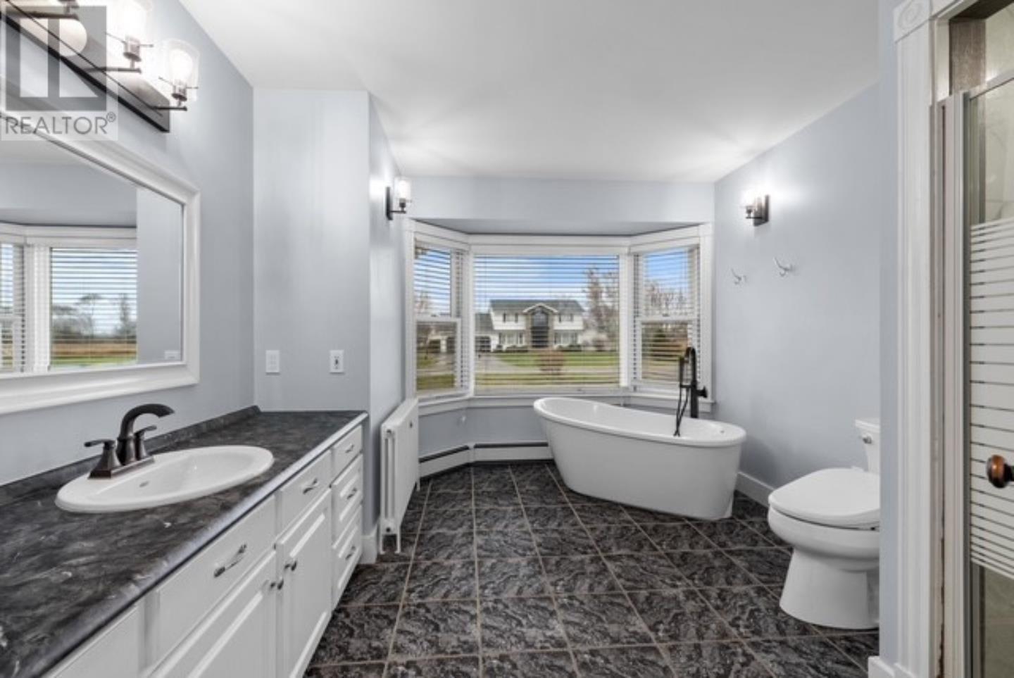 24 Macrae Drive, Cornwall, Prince Edward Island  C0A 1H5 - Photo 17 - 202528987