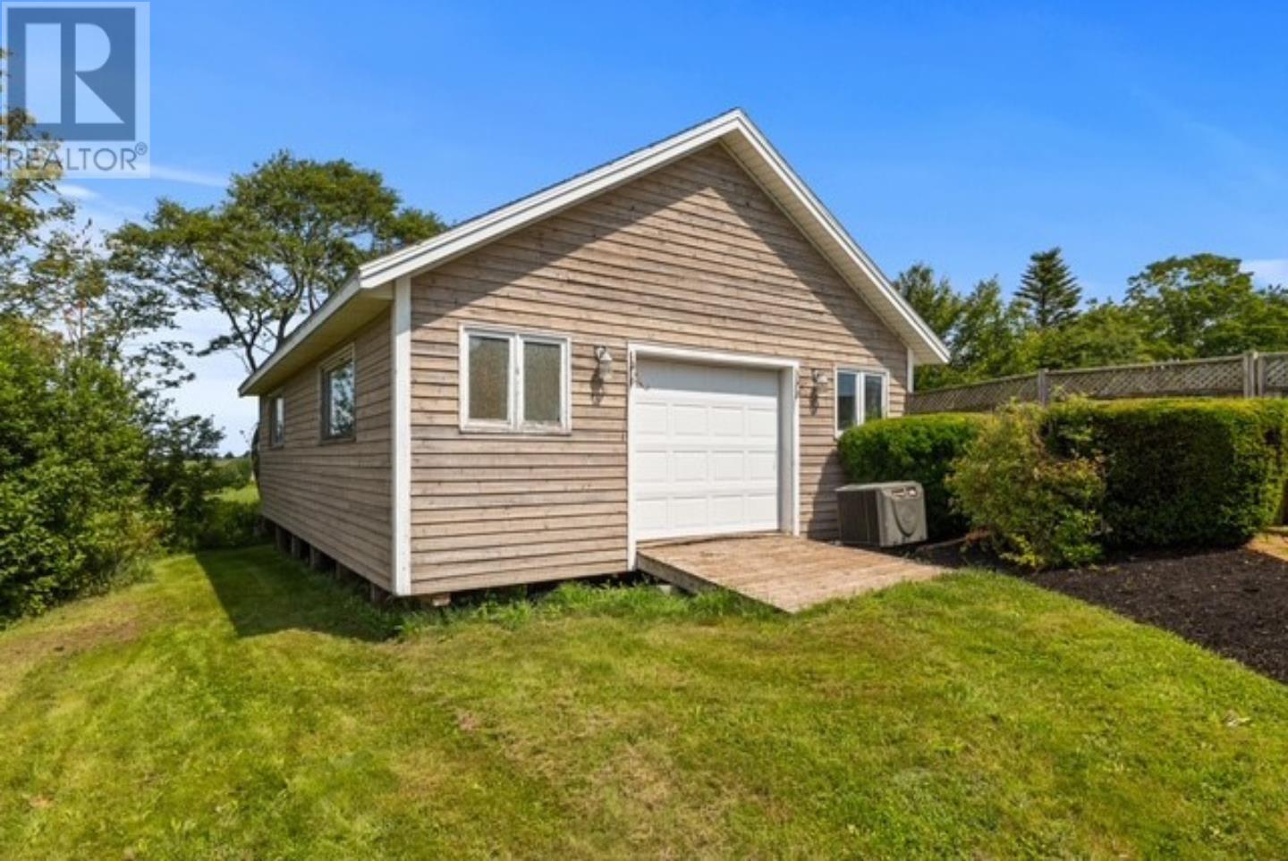 24 Macrae Drive, Cornwall, Prince Edward Island  C0A 1H5 - Photo 19 - 202528987
