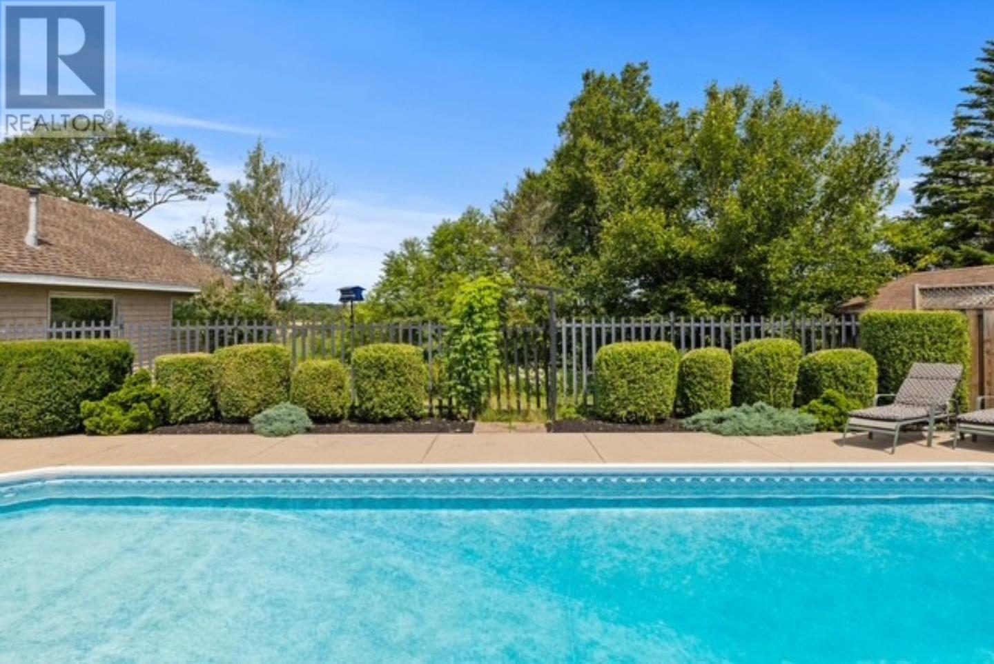 24 Macrae Drive, Cornwall, Prince Edward Island  C0A 1H5 - Photo 5 - 202528987