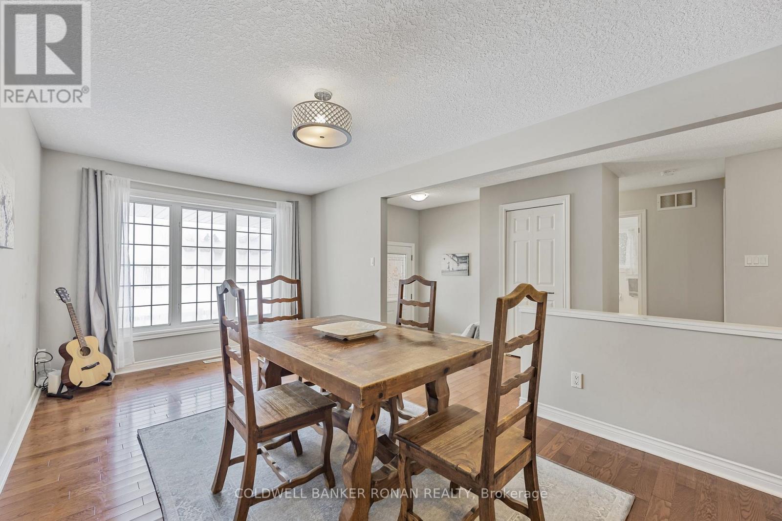 28 Dekker Street, Adjala-Tosorontio, Ontario  L0M 1J0 - Photo 6 - N12597572