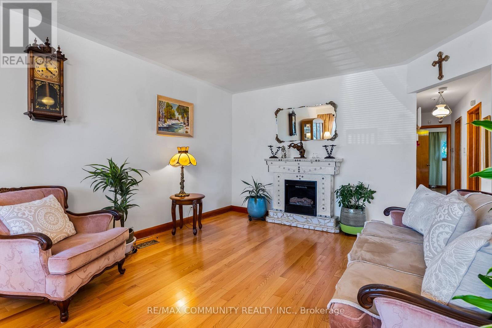 287 John Street, Midland, Ontario  L4R 2J6 - Photo 12 - S12445800