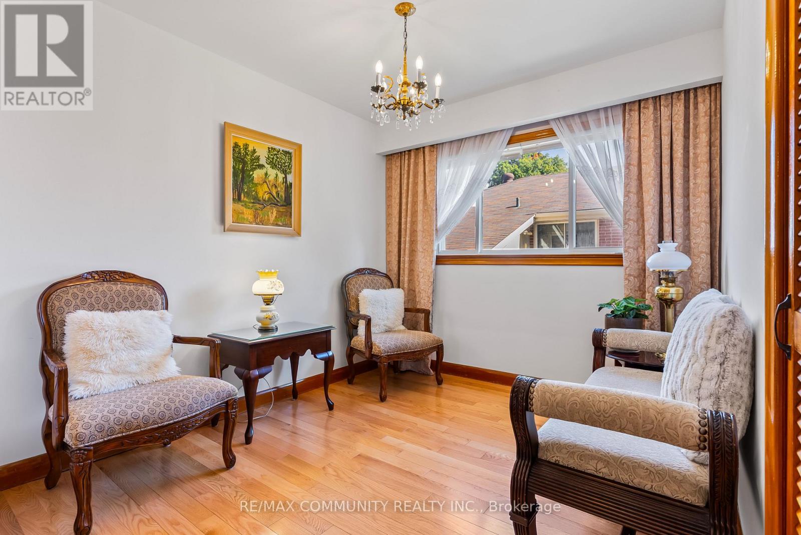 287 John Street, Midland, Ontario  L4R 2J6 - Photo 17 - S12445800