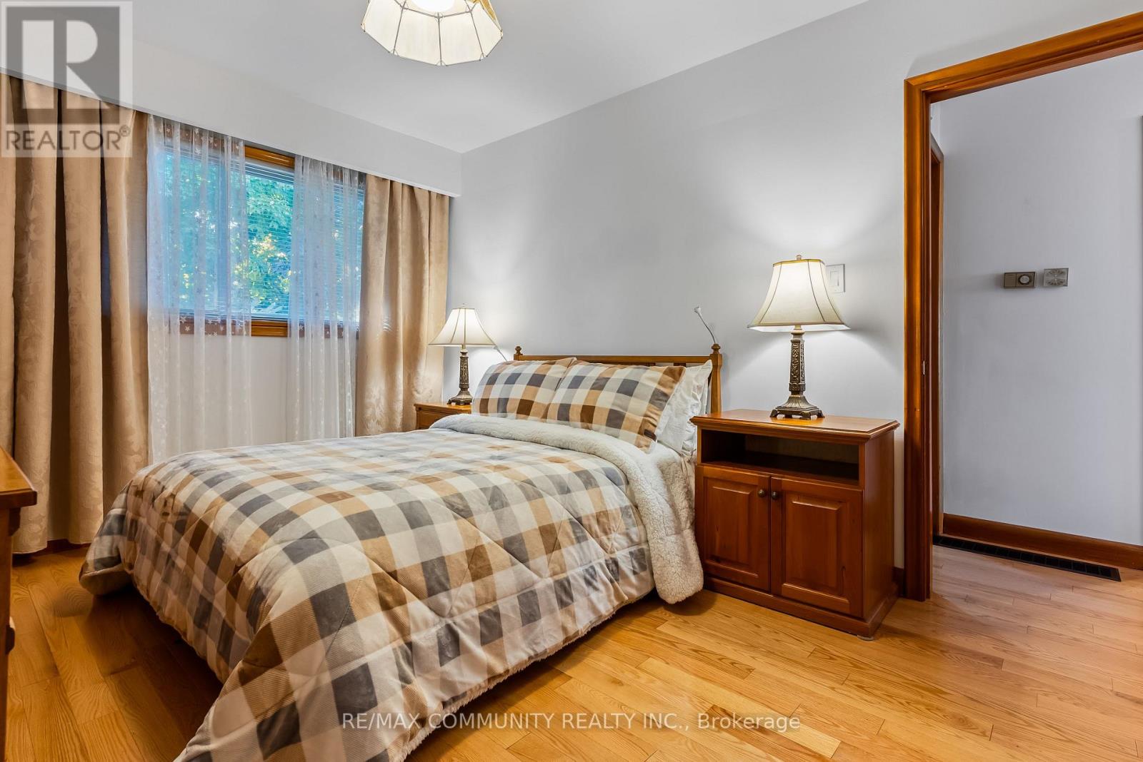 287 John Street, Midland, Ontario  L4R 2J6 - Photo 21 - S12445800