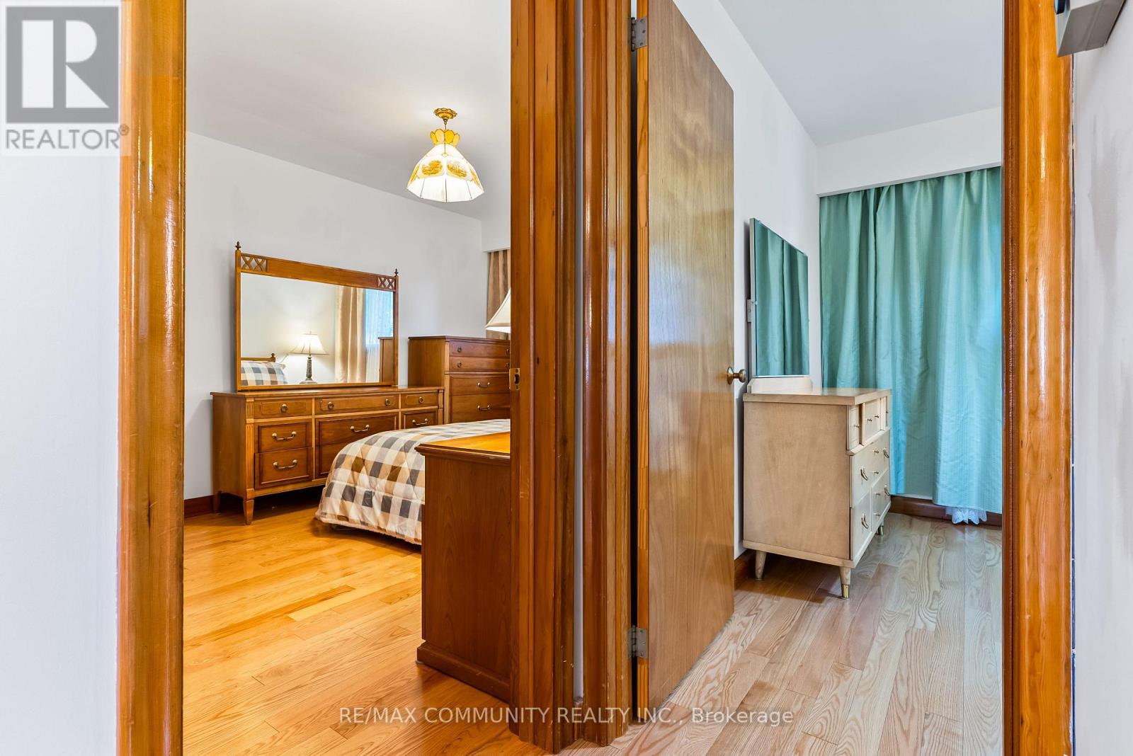 287 John Street, Midland, Ontario  L4R 2J6 - Photo 22 - S12445800