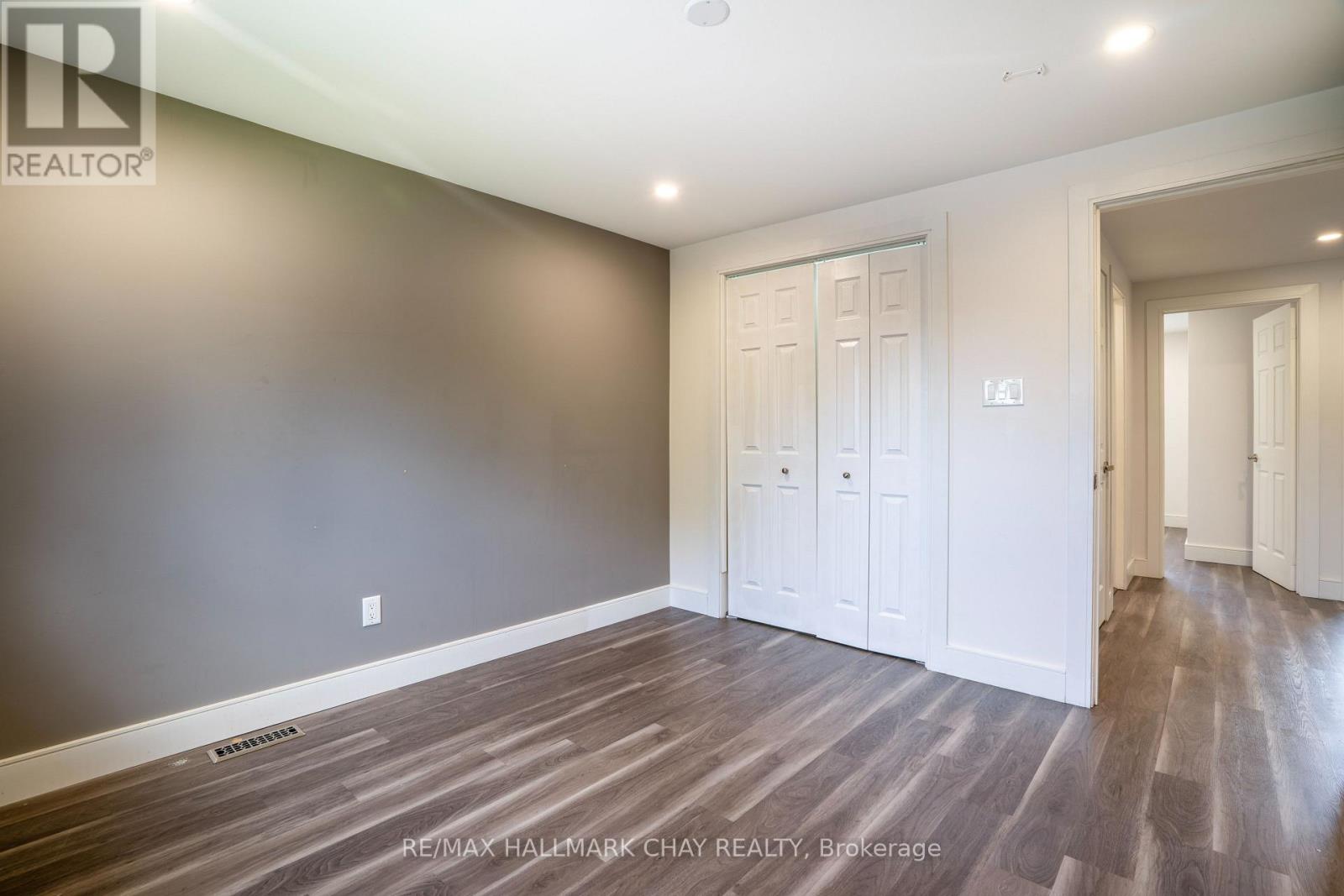 72 Jane Crescent, Barrie (Allandale Heights), Ontario  L4N 3T8 - Photo 19 - S12597522