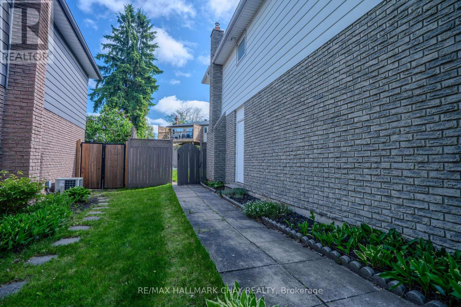 72 Jane Crescent, Barrie (Allandale Heights), Ontario  L4N 3T8 - Photo 28 - S12597522
