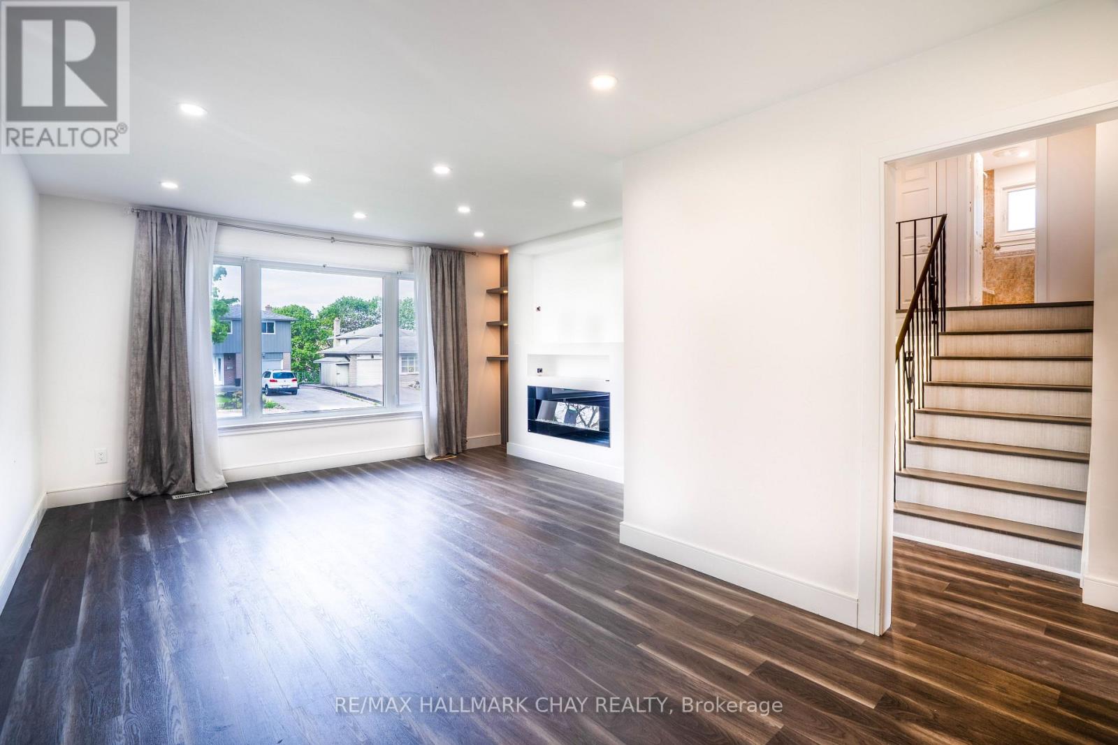 72 Jane Crescent, Barrie (Allandale Heights), Ontario  L4N 3T8 - Photo 7 - S12597522