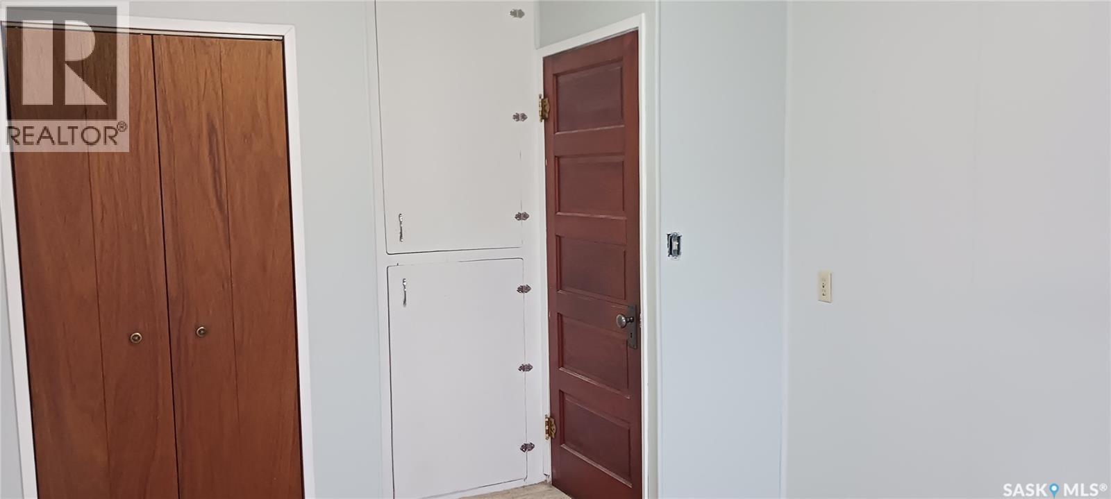 102 1st Avenue E, Coronach, Saskatchewan  S0H 0Z0 - Photo 26 - SK025057