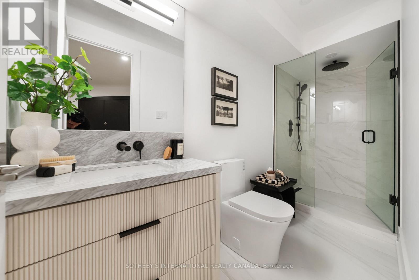 1009 - 110 Bloor Street W, Toronto, Ontario  M5S 2W7 - Photo 29 - C12595134