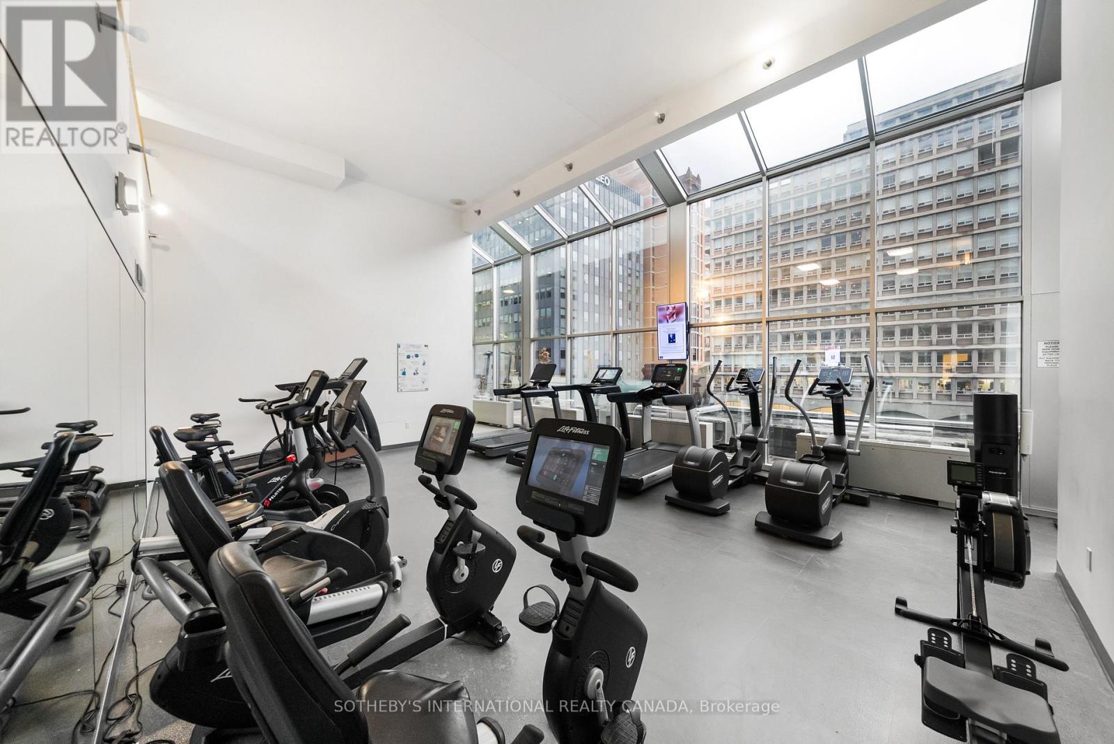 1009 - 110 Bloor Street W, Toronto, Ontario  M5S 2W7 - Photo 45 - C12595134